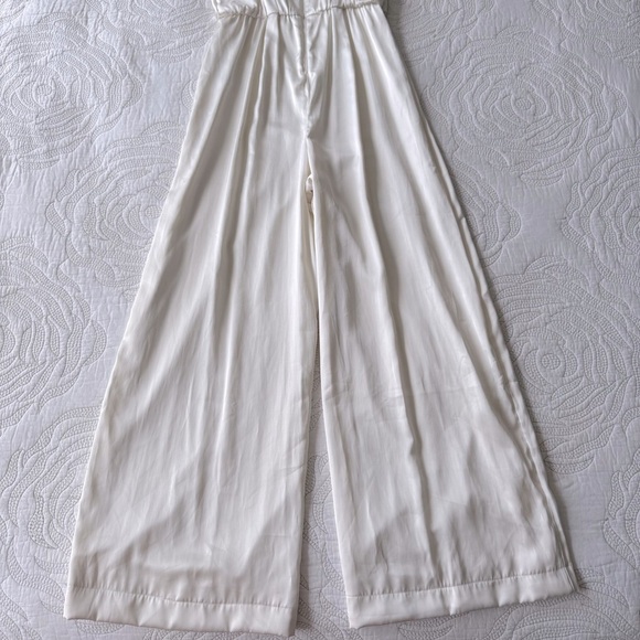 Abercrombie & Fitch - High-neck Draped Jumpsuit - White - Picture 13 of 15